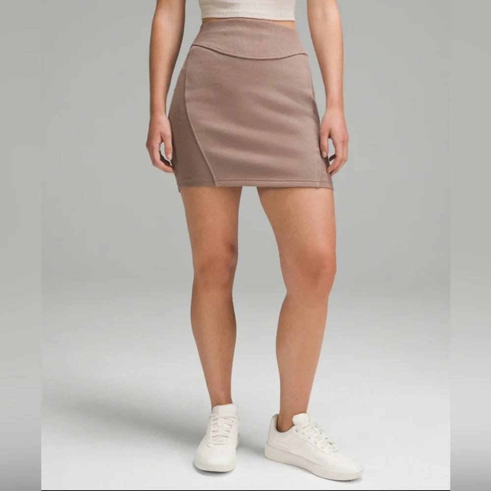 NWT Lululemon Scuba High Rise Mini Skirt Sz L - Picture 5 of 5